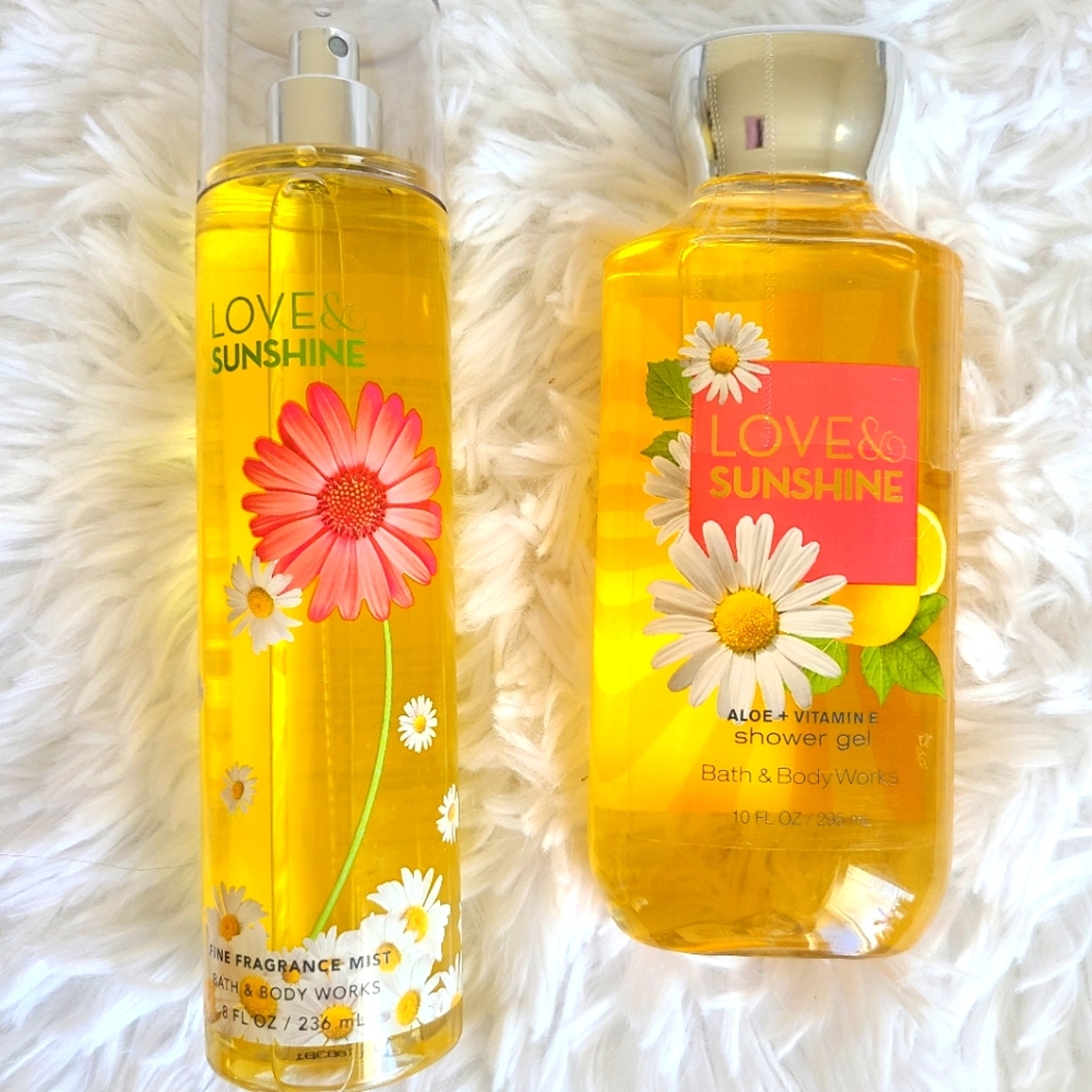 LOVE & SUNSHINE BATH AND BODY WORKS SET